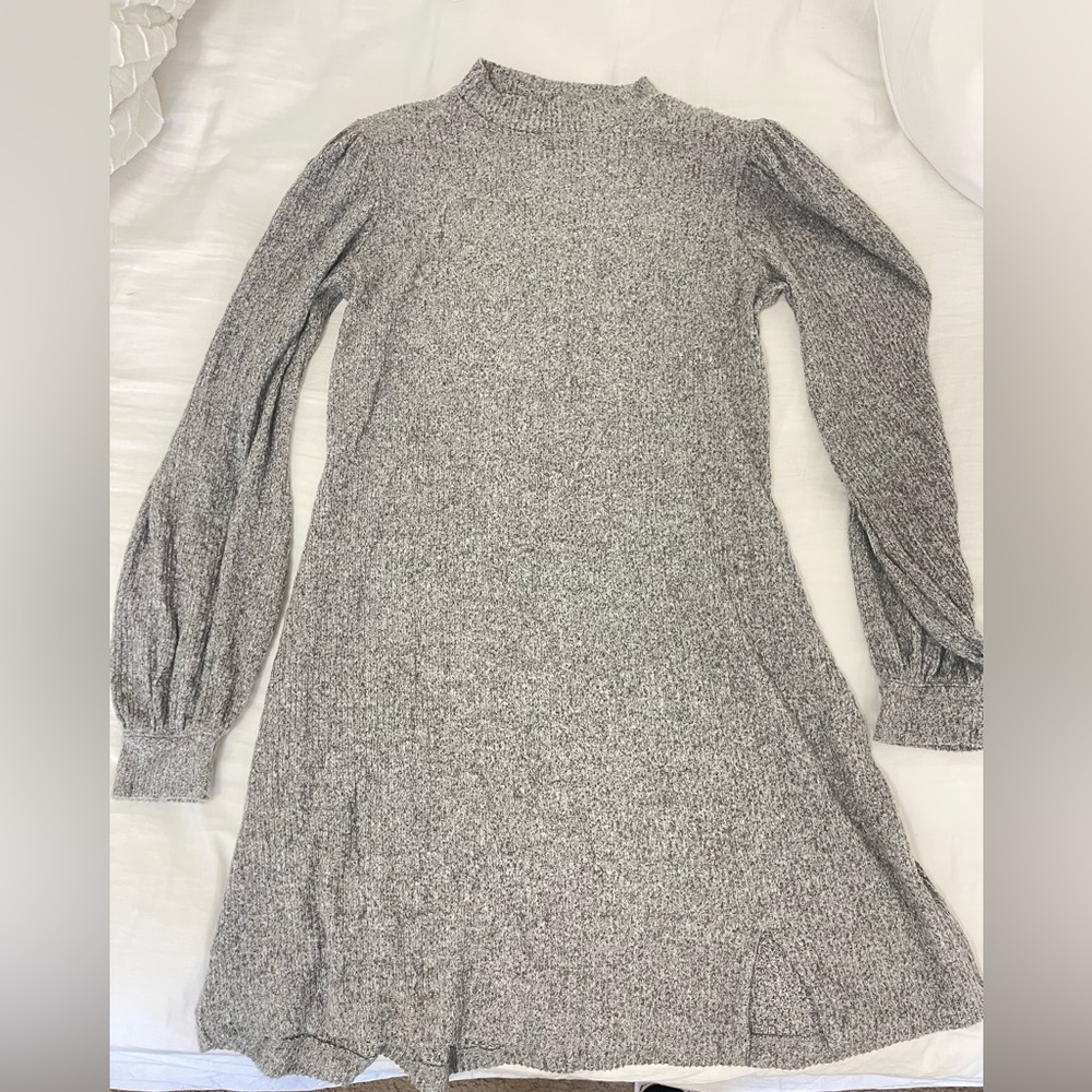 long sleeve dress with slit